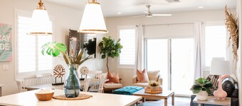 🌴Paradise Place🌴 - Palm tree getaway fit for families!