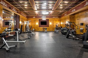 Gym - Modern Apartment | Close To Everything | CozySuites (Indianapolis)