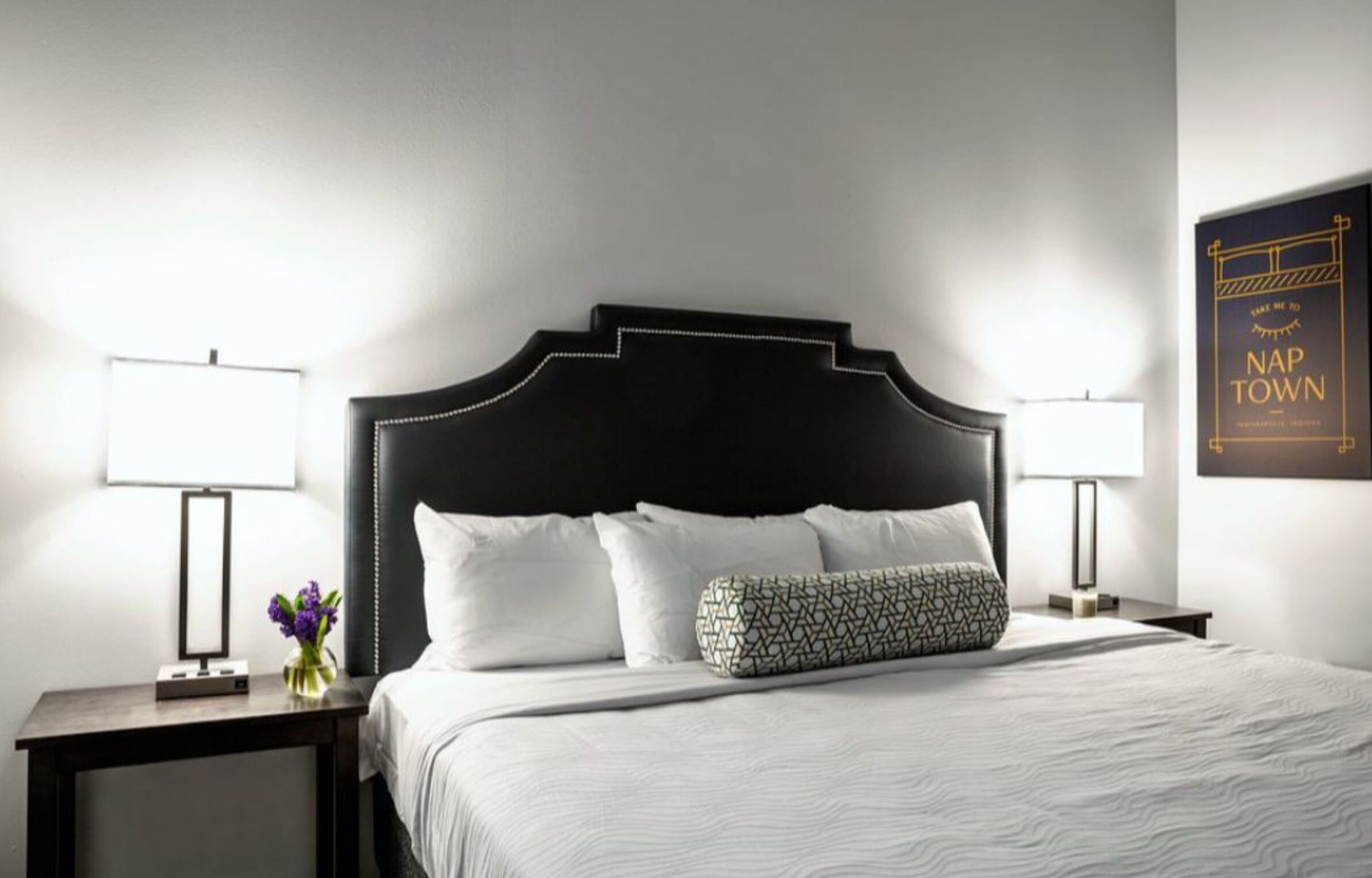 Contemporary 2BR 2BA Apartment In Downtown Indianapolis by CozySuites