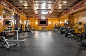 Gym - BOLD 2BR/2BA In The Block Apartment by CozySuites (Indianapolis)