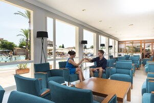 Bar en el lobby