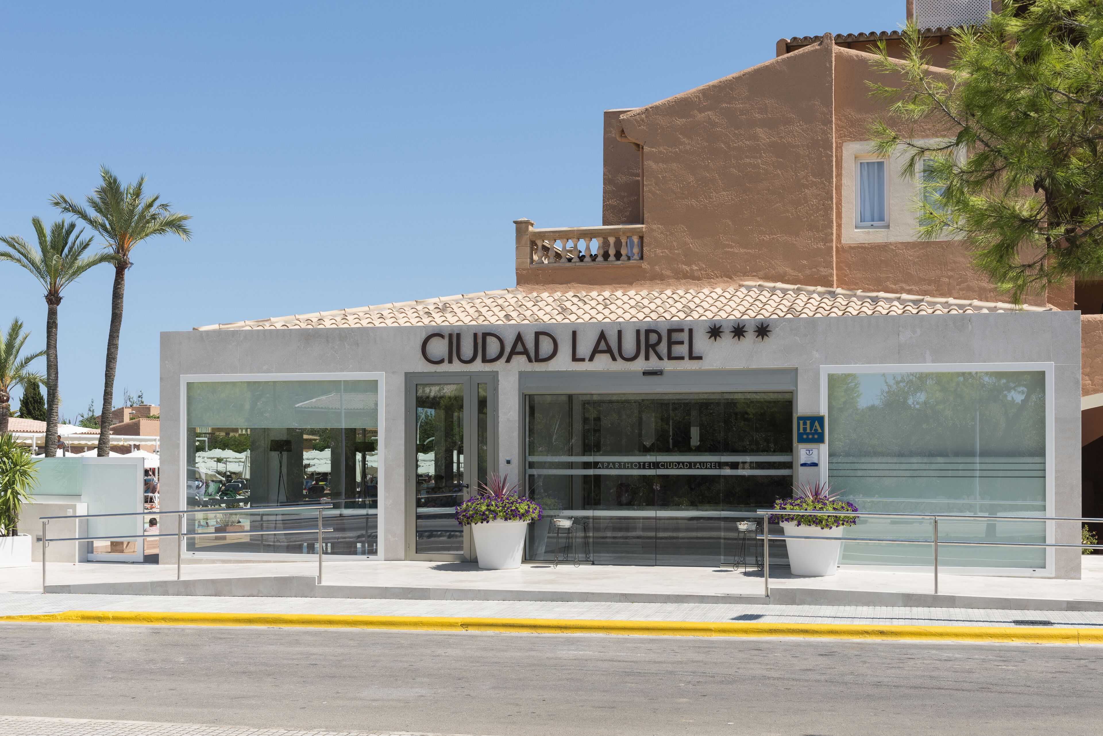 Photo - Aparthotel Ciudad Laurel