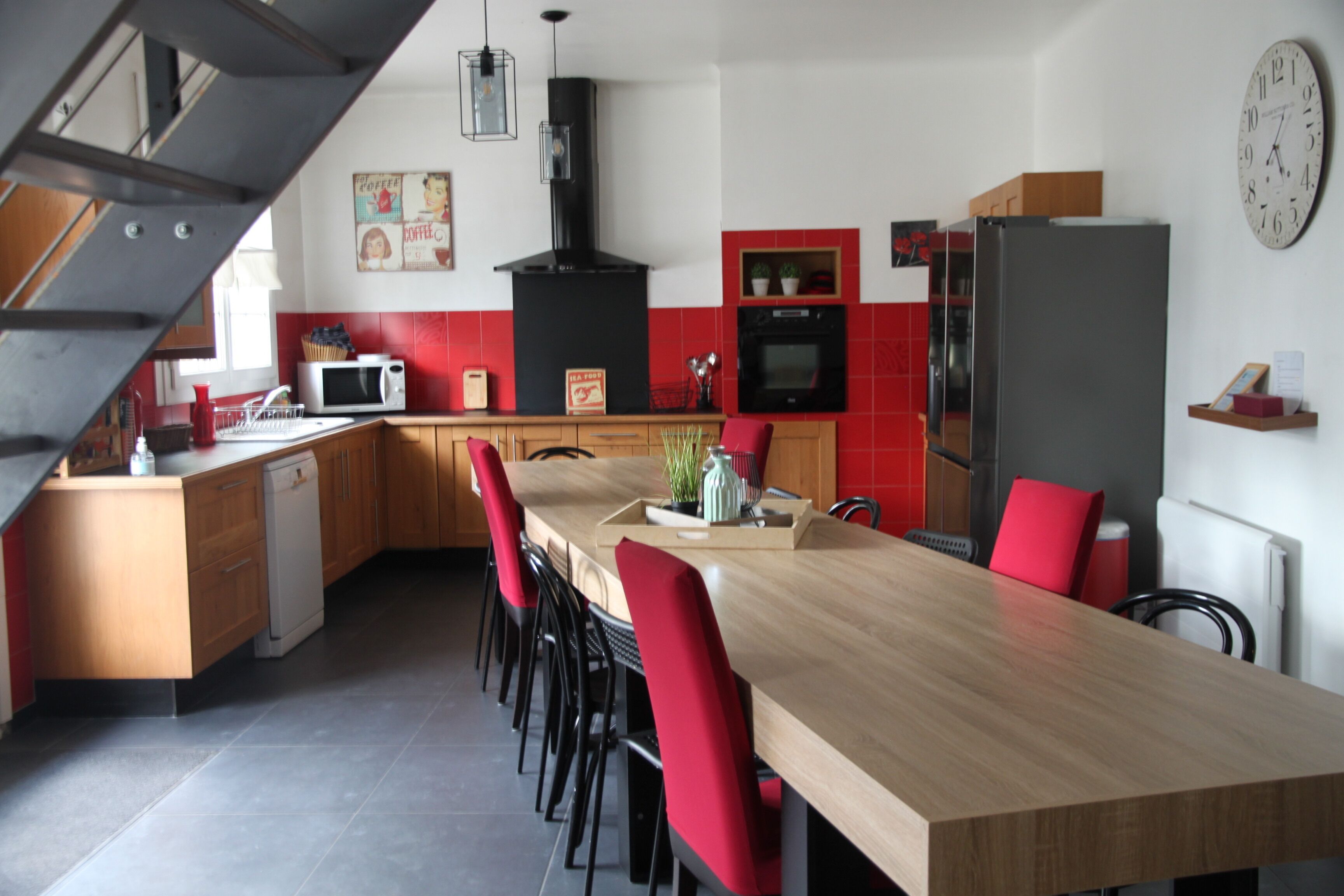 House with heated indoor swimming pool and jacuzzi