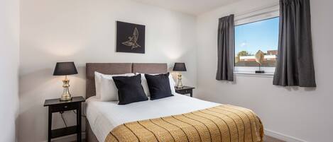 Apartamento clássico | 2 quartos, ferros/tábuas de passar roupa, Wi-Fi de cortesia