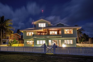 Exterior - Vacation Rental Redefined, St. George's Caye Belize (Belize City)