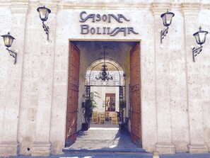 Grand Entrance - This place is located in the beautiful center of Arequipa. I don´t know if we could have found a better place to enjoy this gem of a city.