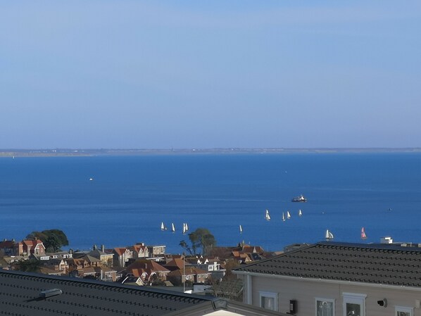 Beach/ocean view - Caravan with incredible sea views (SWANAGE)