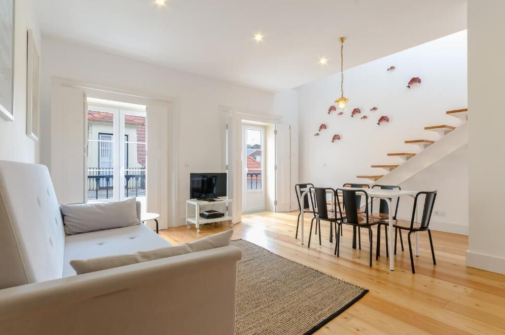 Loftsleilighet, 2 soverom | Safe på rommet, skrivebord, lydisolert og strykejern/-brett