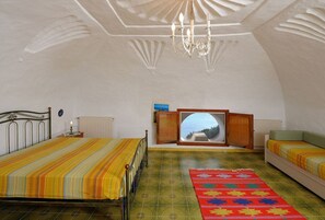 3 Schlafzimmer, Bügeleisen/Bügelbrett, Reisekinderbett, kostenloses WLAN