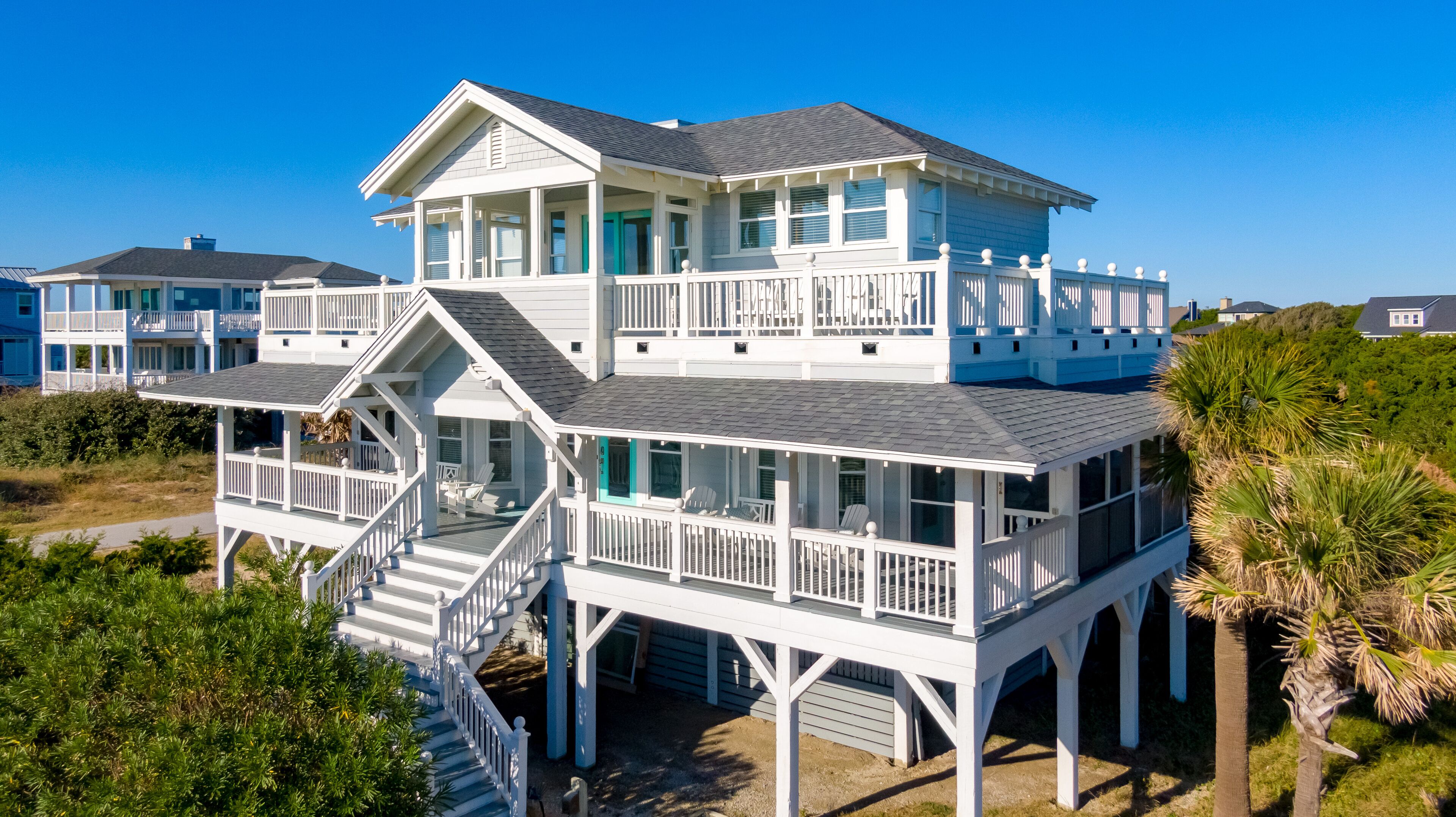 Searenity Now BHI - Spectacular Ocean Front Luxury Home, Sleeps 10