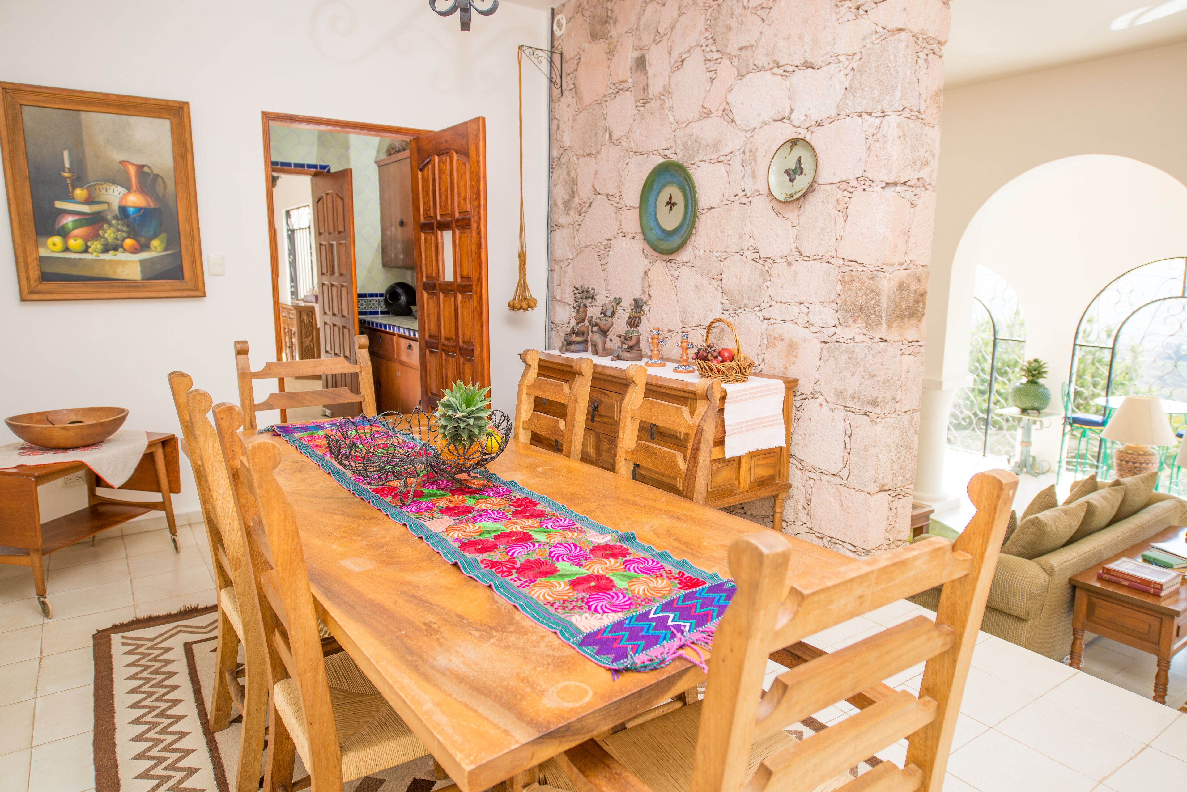 Deluxe Villa | Dining room