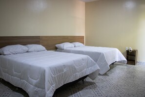 Habitación triple básica | Wifi gratis