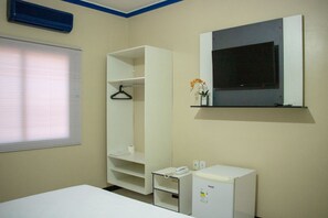 Quarto duplo básico | Wi-Fi de cortesia