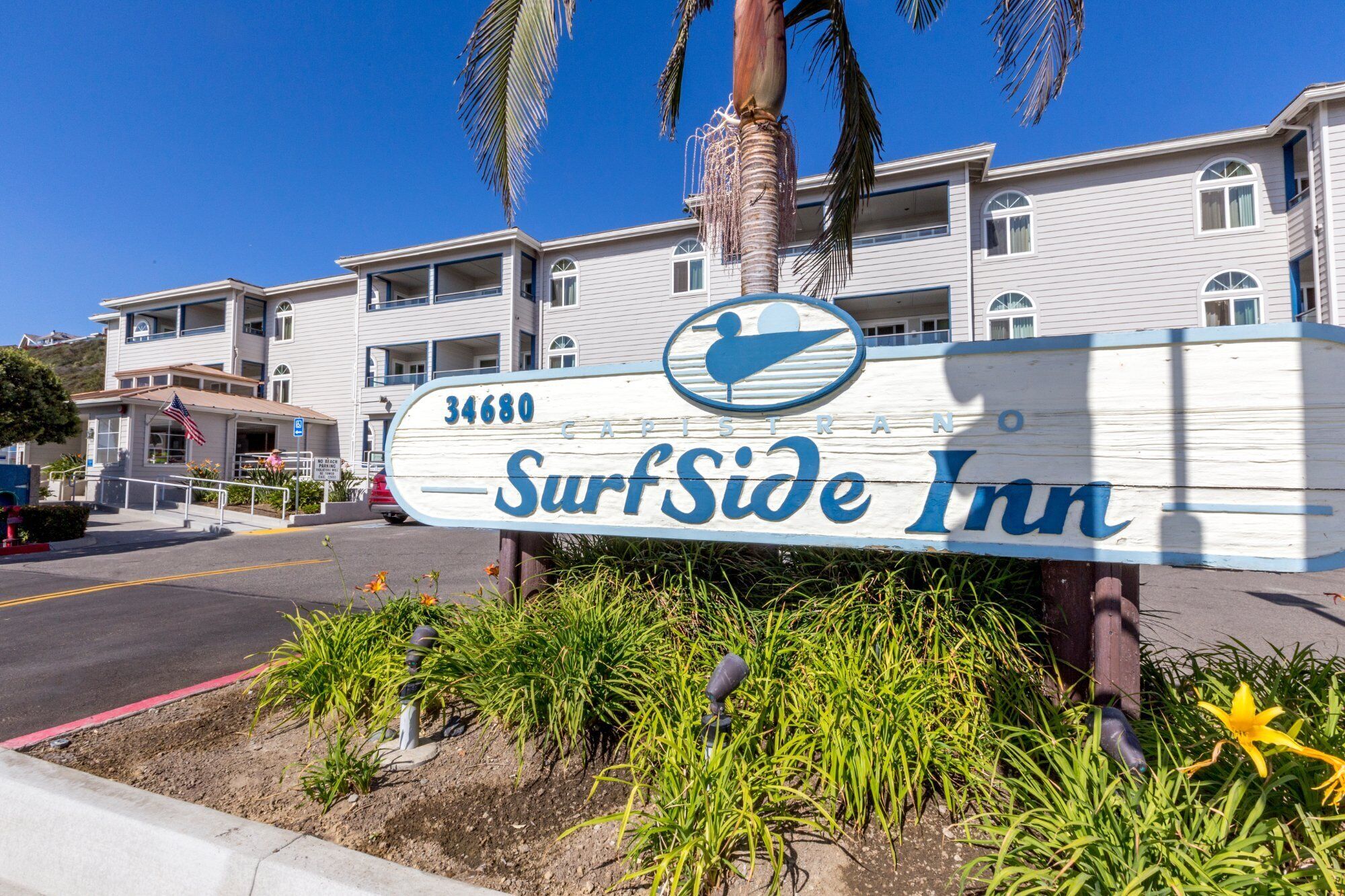 Capistrano SurfSide Inn 1 Bedroom Sleeps 4