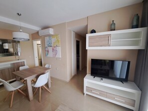 Dining - Brand new built luxury apartment  (Orpesa)