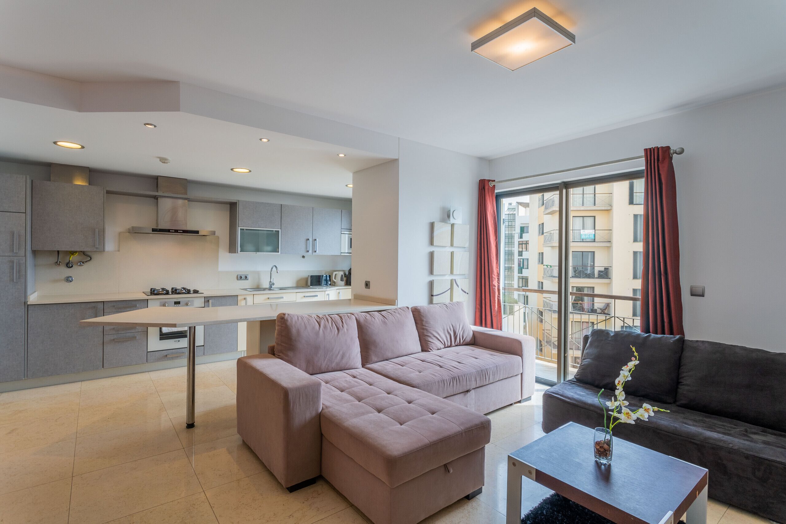FLH Funchal Modern Apartment with Balcony