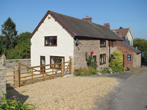 2 bedroom accommodation in Clifford, near Hay on Wye