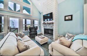 Living area - 2nd Row Amazing Gulf Views Beach House (Crystal Beach)