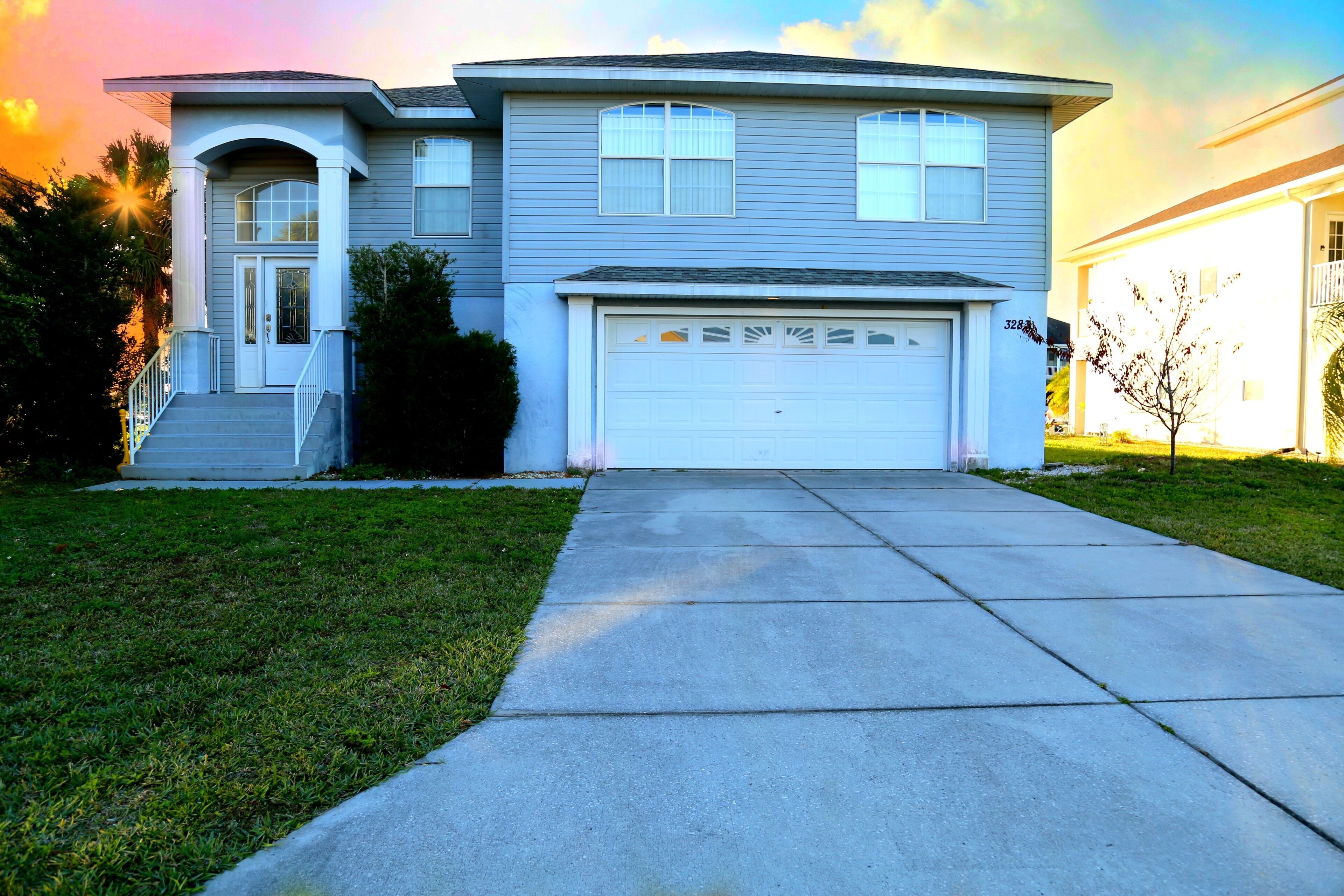 Evans Hernando Beach Escape