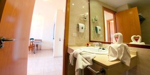 ห้องน้ำ