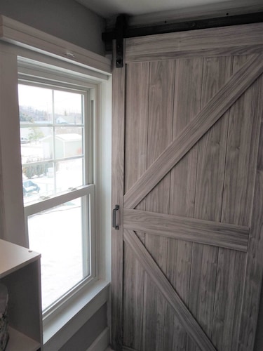 My Happy Place - Gorgeous and Great Location!