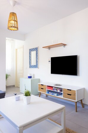 Fernseher