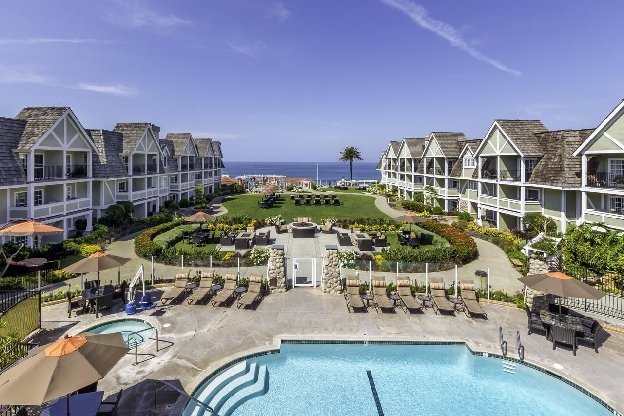 The Carlsbad Inn 1 Bedroom Sleeps 4