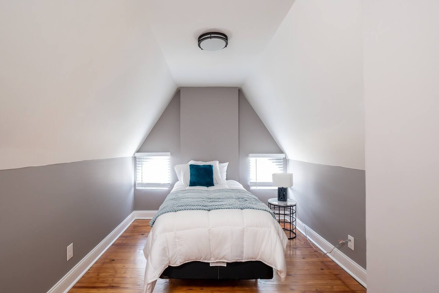 5 chambres, fer et planche à repasser, Wi-Fi gratuit, draps fournis