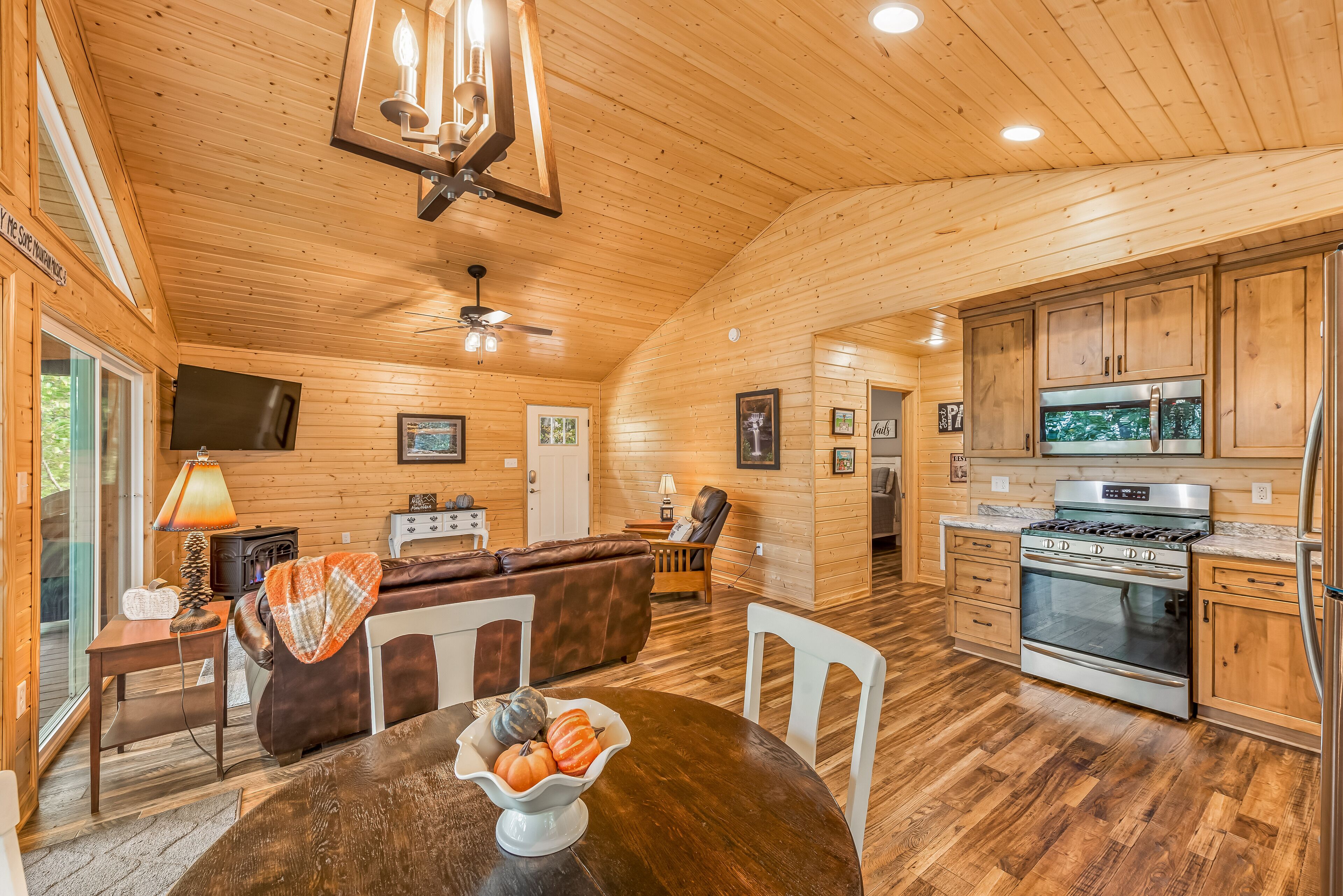 Bud’s Place.  Romantic getaway.  Hot tub