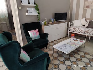 2 habitaciones, tabla de planchar con plancha y wifi gratis 
