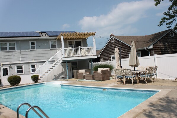 Outdoor pool - 6BR Beach Oasis & Poolside Getaway w/ Game Room & Private Beach access in PPB (Point Pleasant Beach)