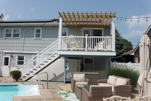 Outdoor pool - 6BR Beach Oasis & Poolside Getaway w/ Game Room & Private Beach access in PPB (Point Pleasant Beach)