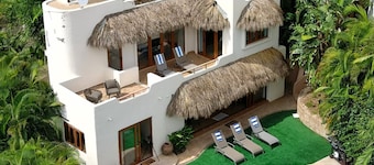 LUXURIOUS 4 BR-4 BA,OCEANVIEW,PRIVATE POOL,BREAKFAST INCLD, 2 BLOCKS TO BEACH