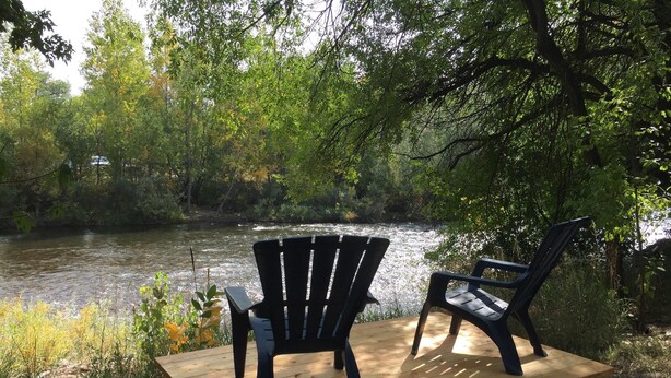 Ferienhaus, Mehrere Betten (The River House! Near the Poudre Rive) | Unterkunftsgelände