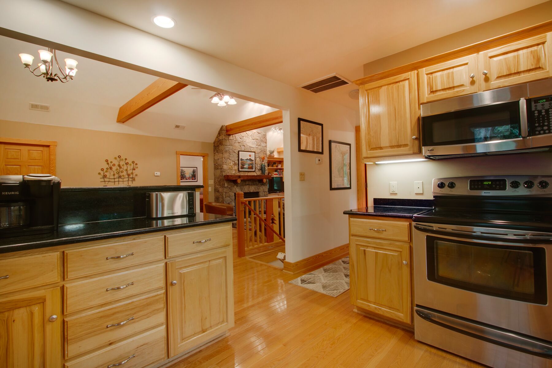 Top of the Mountain, 1 mile to Ski Area