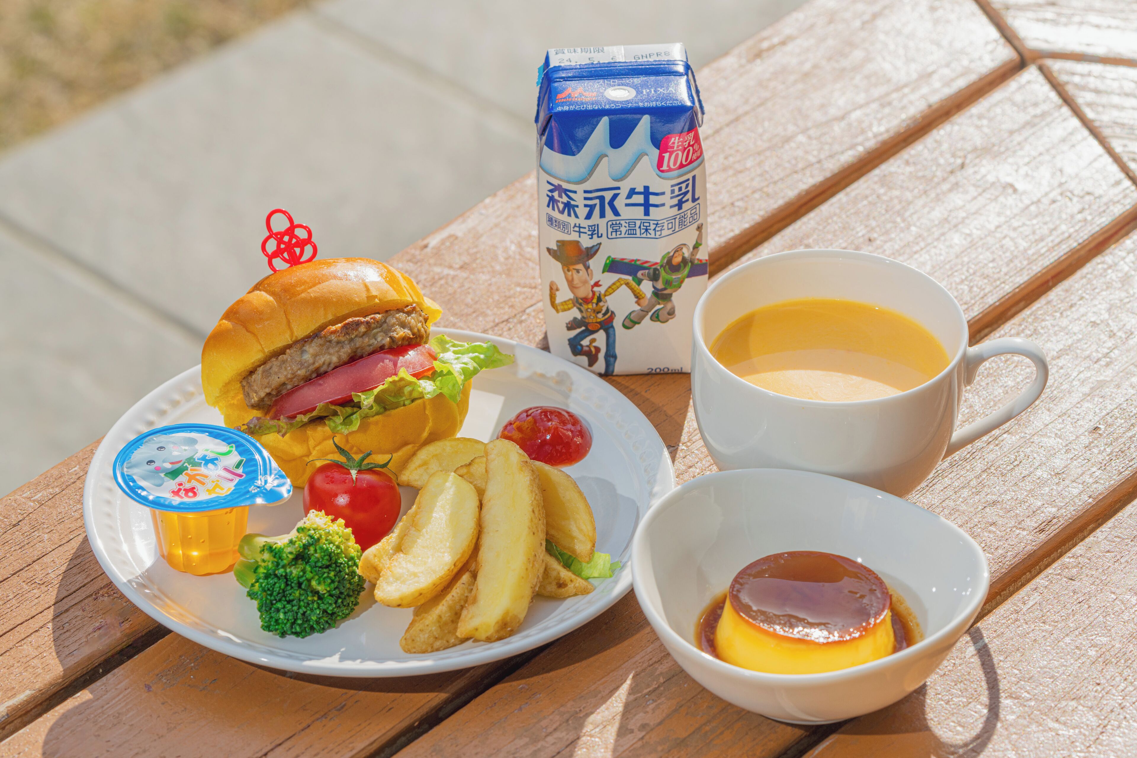 餐飲