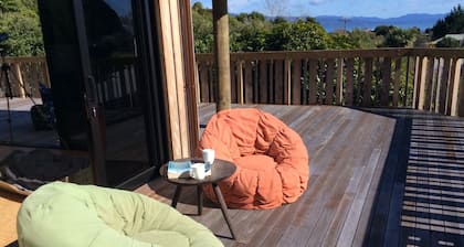 House wth the Orange Door