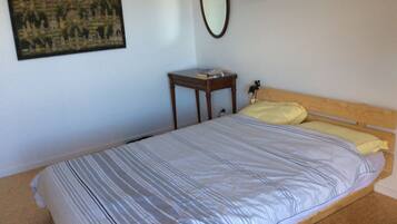 3 habitaciones, cuna de viaje, wifi y ropa de cama