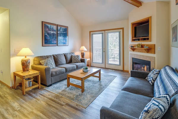 Klamath Falls Vacation Rental | 3 BR | 2.5 BA | 1,500 Sq Ft