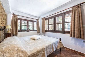 1 chambre, coffre-fort, Wi-Fi, literie fournie