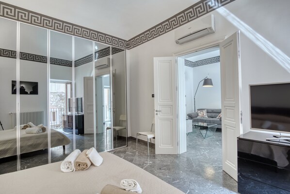 3 bedrooms, iron/ironing board, free WiFi