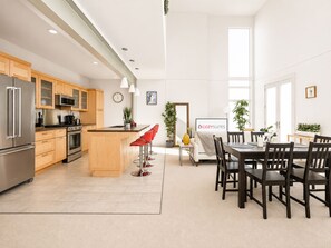Ferienhaus (3 Bedrooms) | Esszimmer
