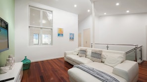 3 chambres, fer et planche à repasser, Wi-Fi gratuit, draps fournis