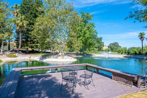 Studio Oasis on 5 Acres in Wine Country