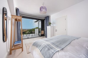 5 Schlafzimmer, Reisekinderbett, WLAN