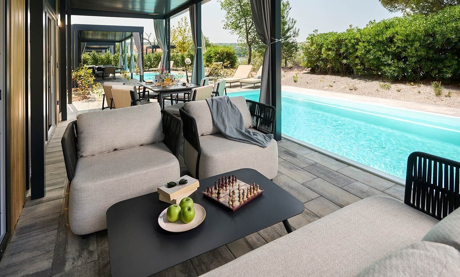 Amber Sea Luxury Holiday Home with private pool | 테라스/파티오