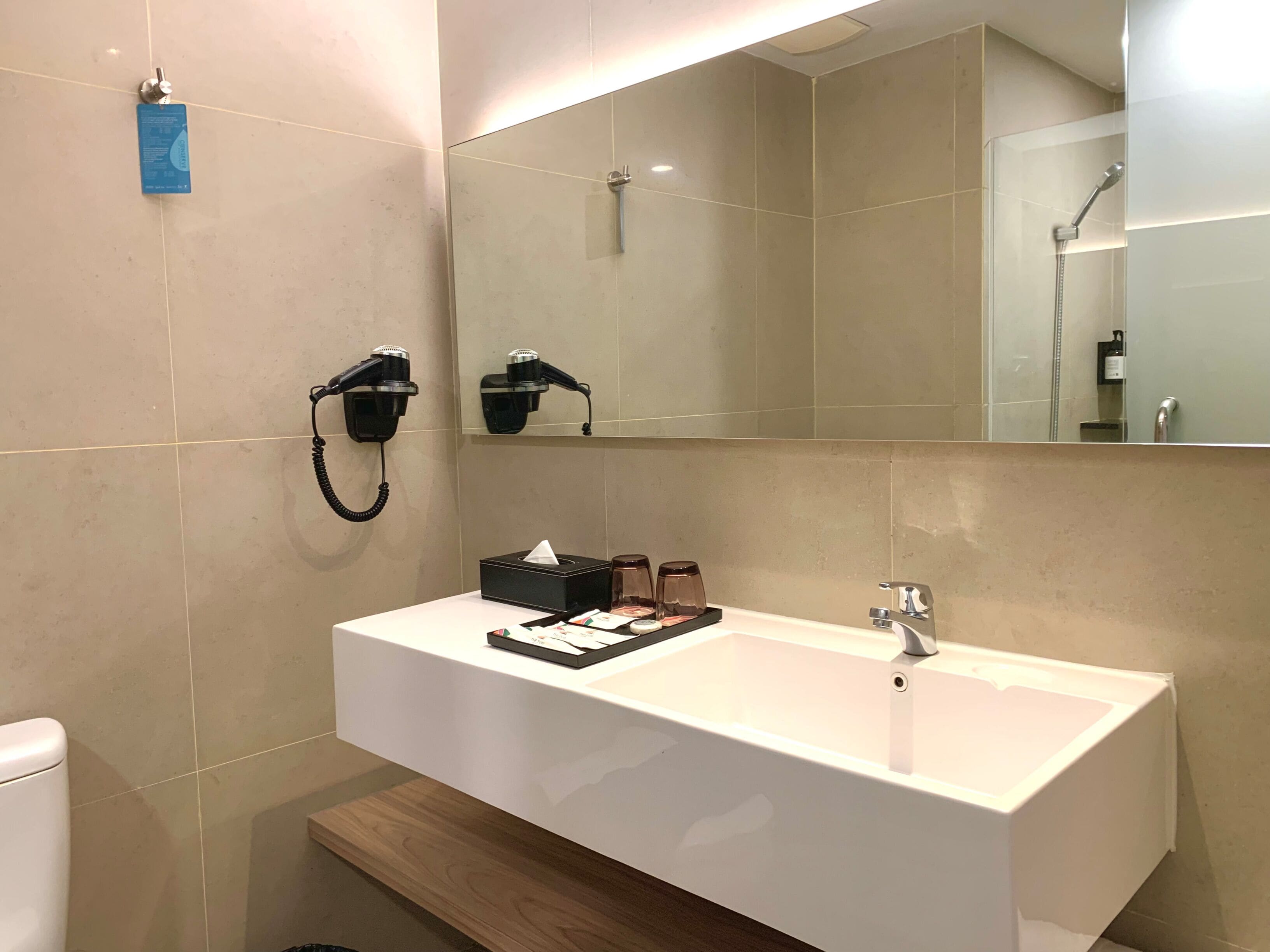 Shower, rainfall showerhead, hair dryer, slippers