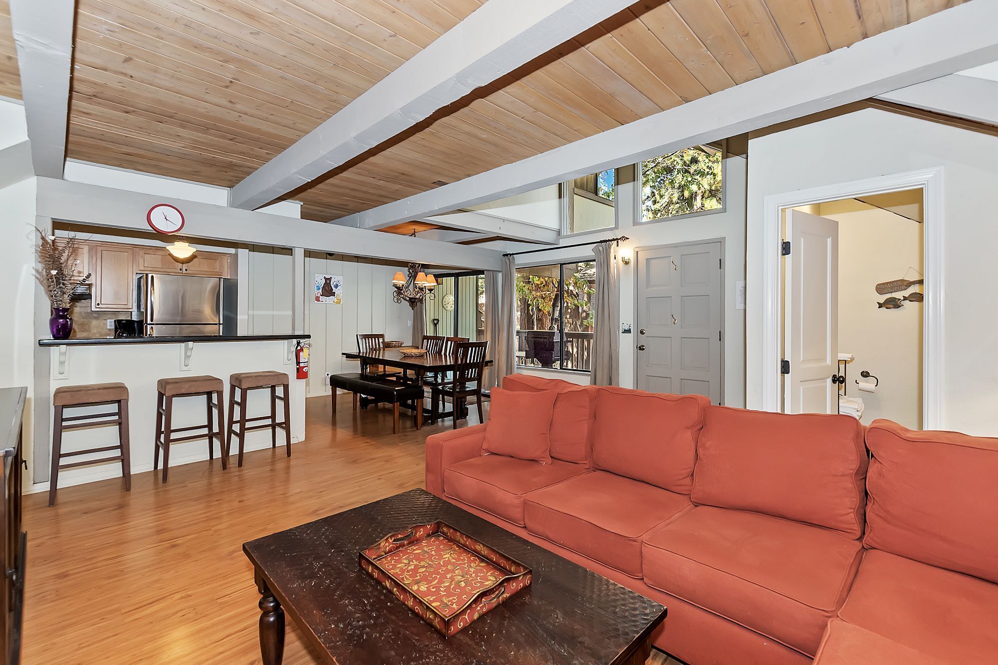 Bear Hug by Summit by Destination Big Bear : Set at the Base of Snow Summit Resort!