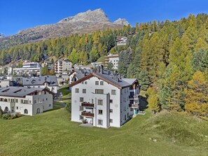 Exterior - Beautiful three-room apartment on the first floor with approx. (Champfèr)