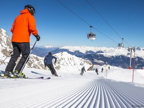 Sci e sport sulla neve